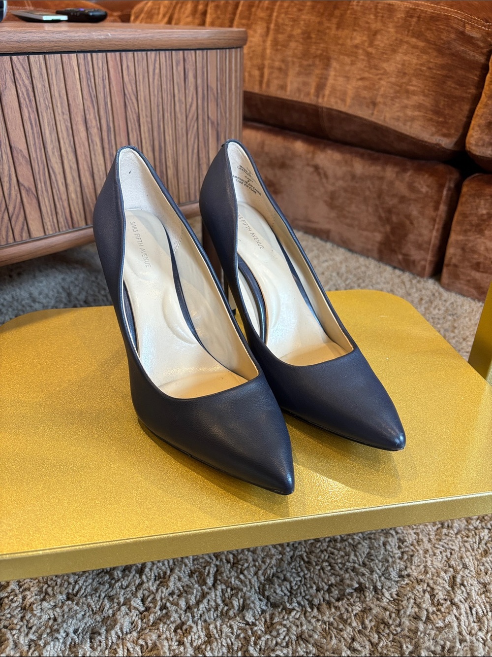 Saks Fifth Avenue Cady Leather Pumps